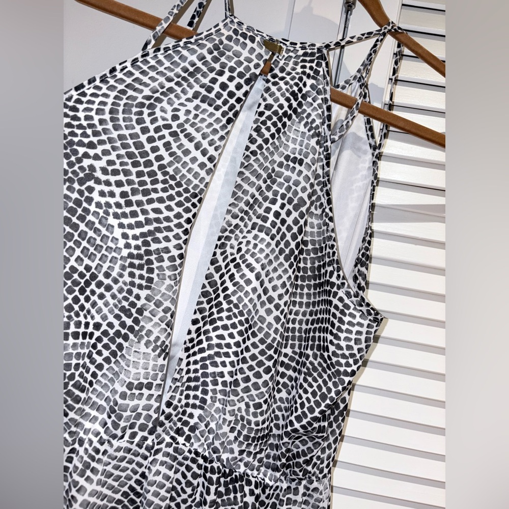 H&M Monochrome Patterned Maxi Dress - Picture 7 of 8